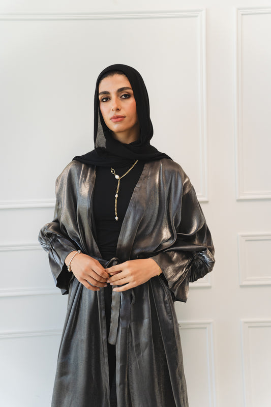 Layal shimmery kimono in Silver