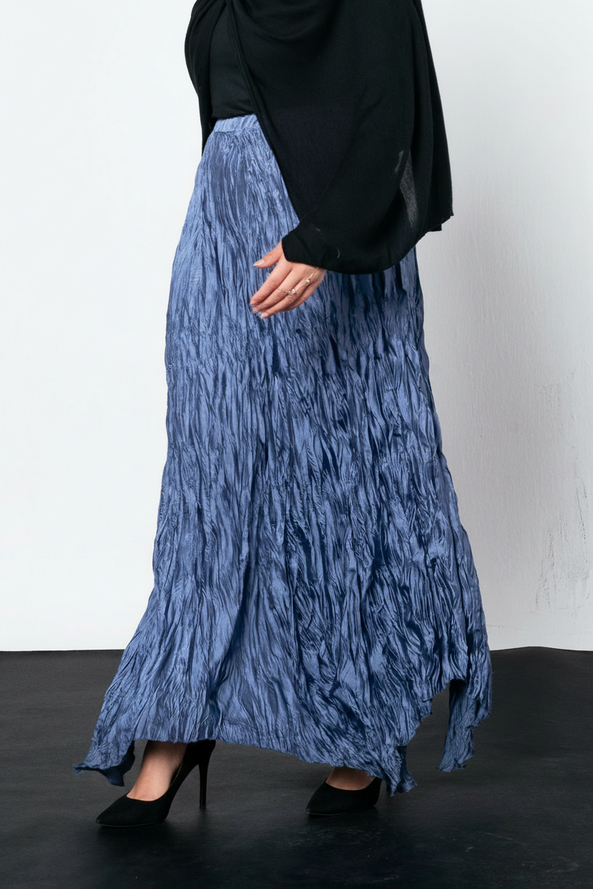 Anne Crushed skirt in Azure blue