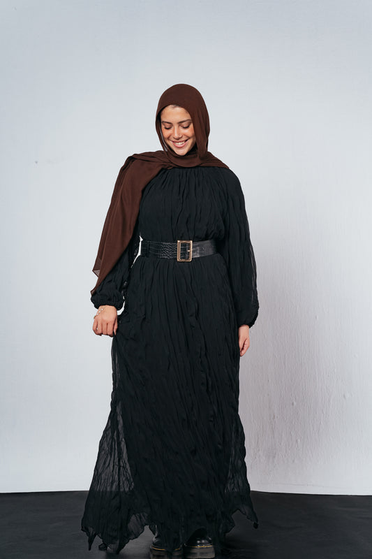 Nazly Crushed Dress in Black