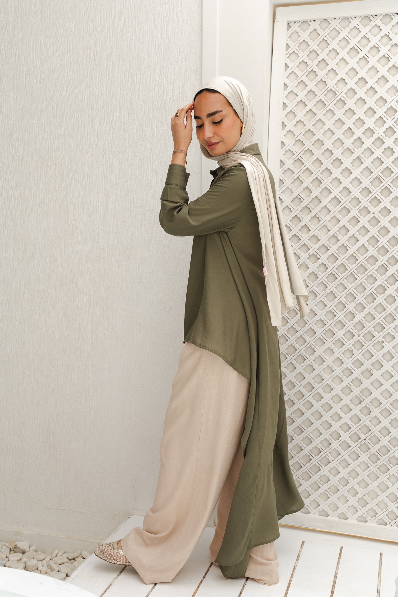 All Around Asymmetric Top in Olive