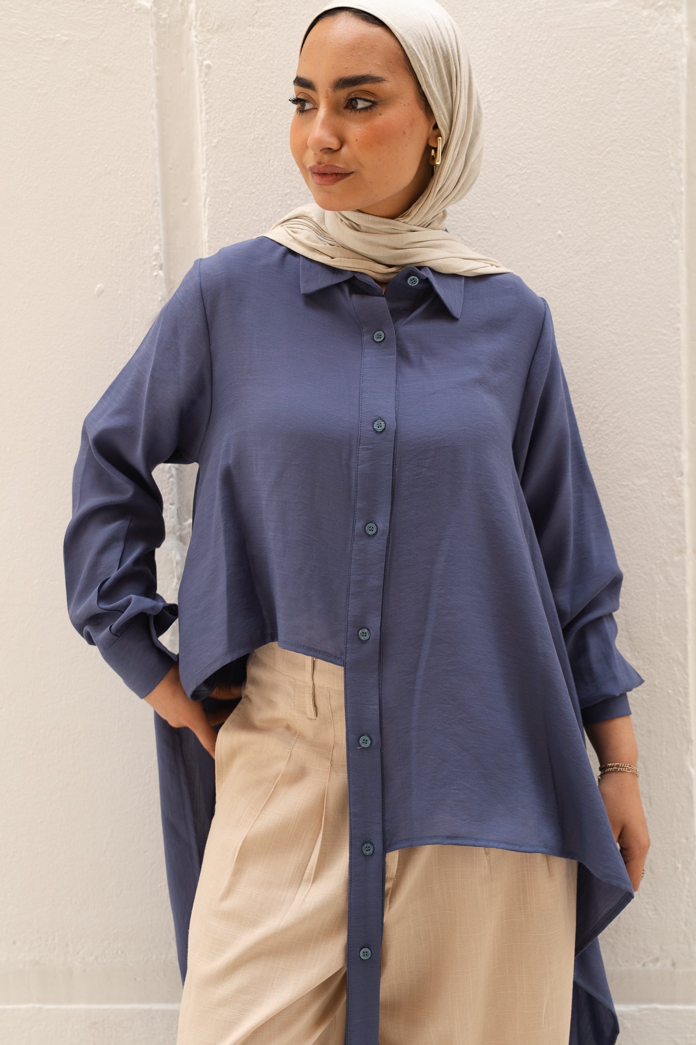 All Around Asymmetric Top in Blue