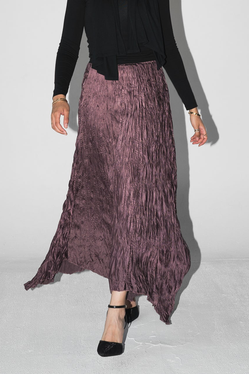 Anne Crushed skirt in Mauve wine