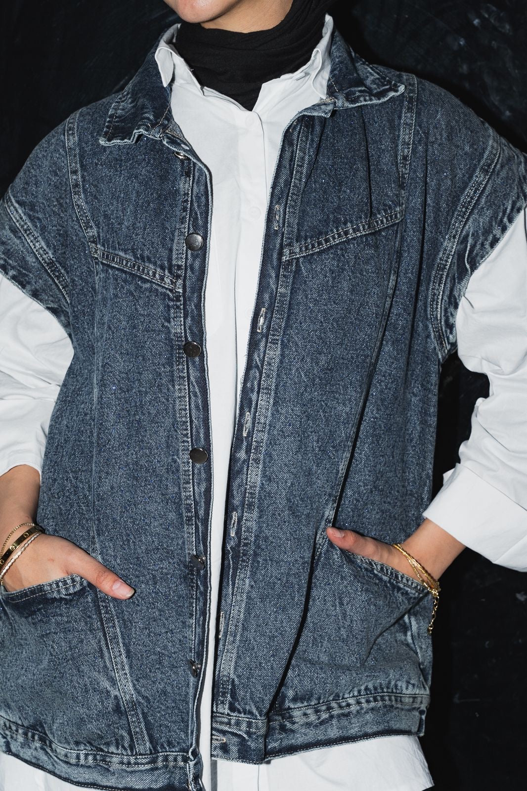 Denim Vest in Dark blue