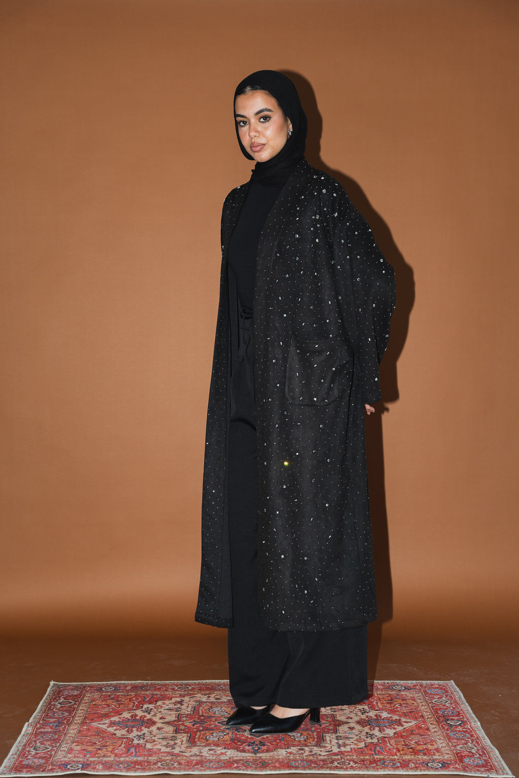 Milky way Stone Cardigan in Black