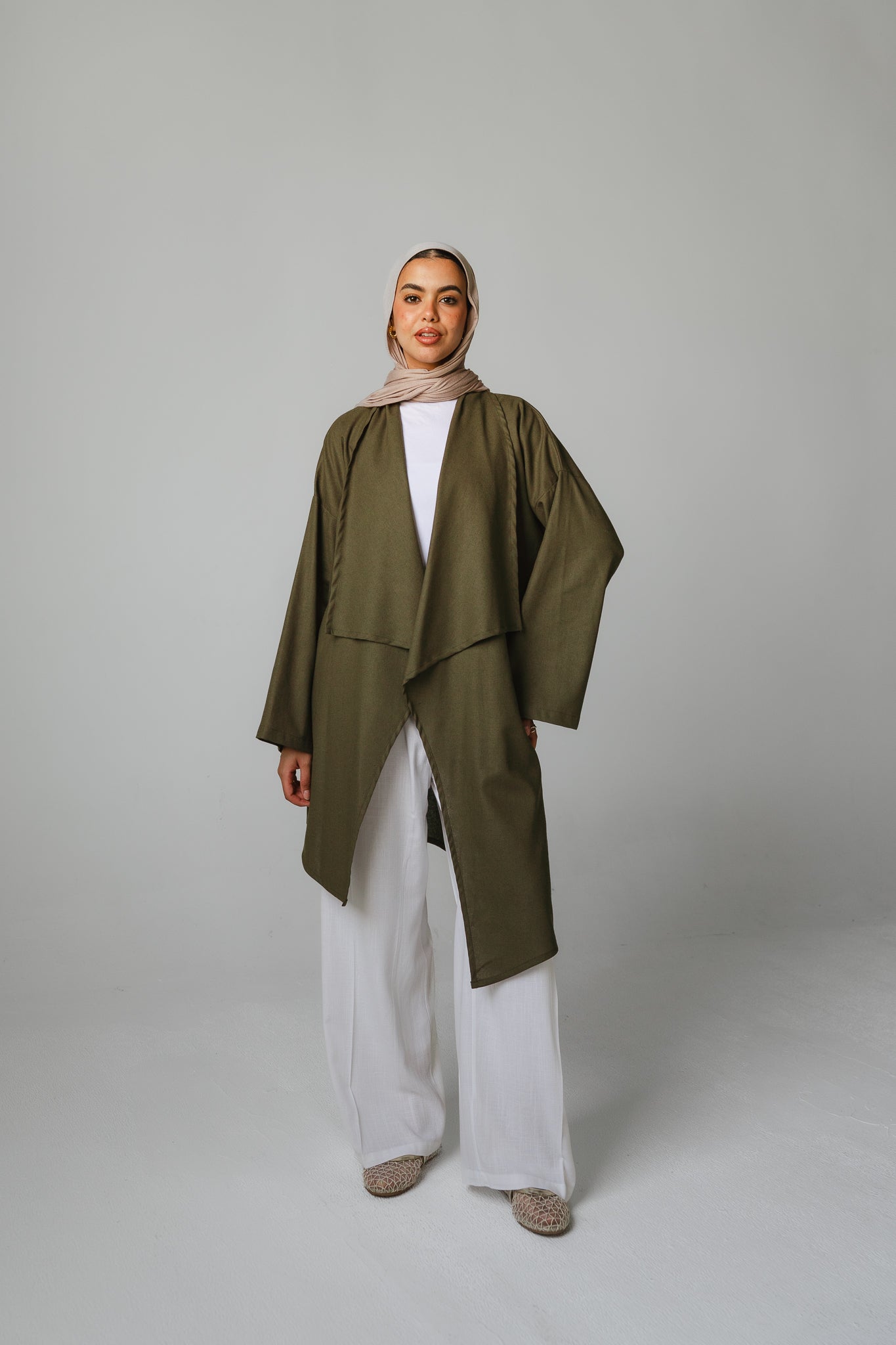 Main Bloom Moment Cardigan in Olive