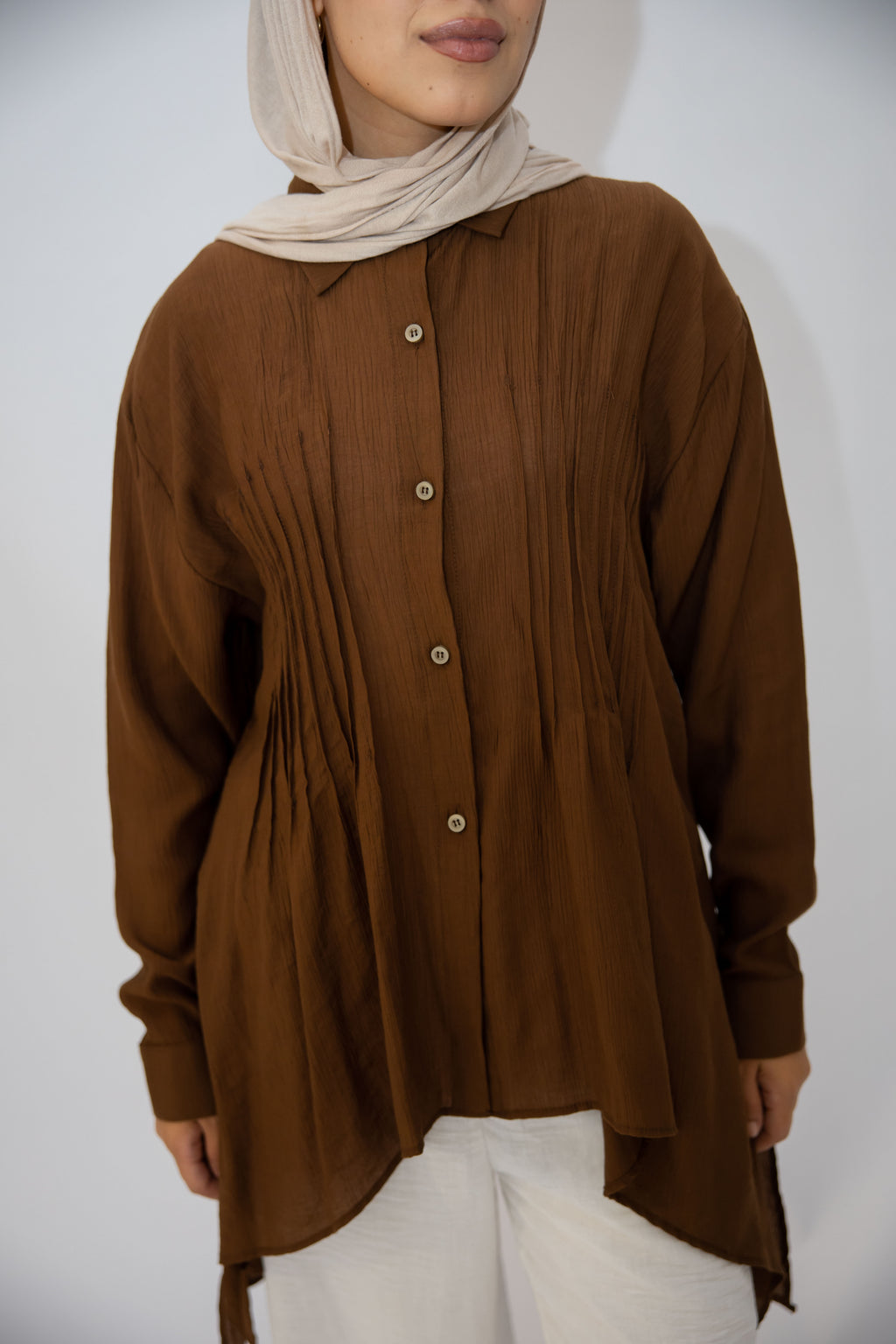 Pleat Lines top in Brown