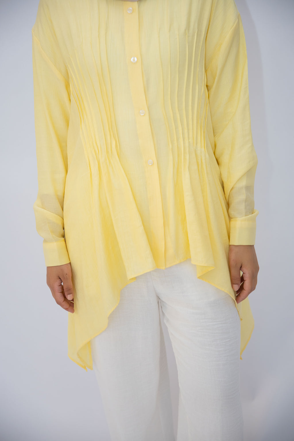 Pleat Lines top in Yellow