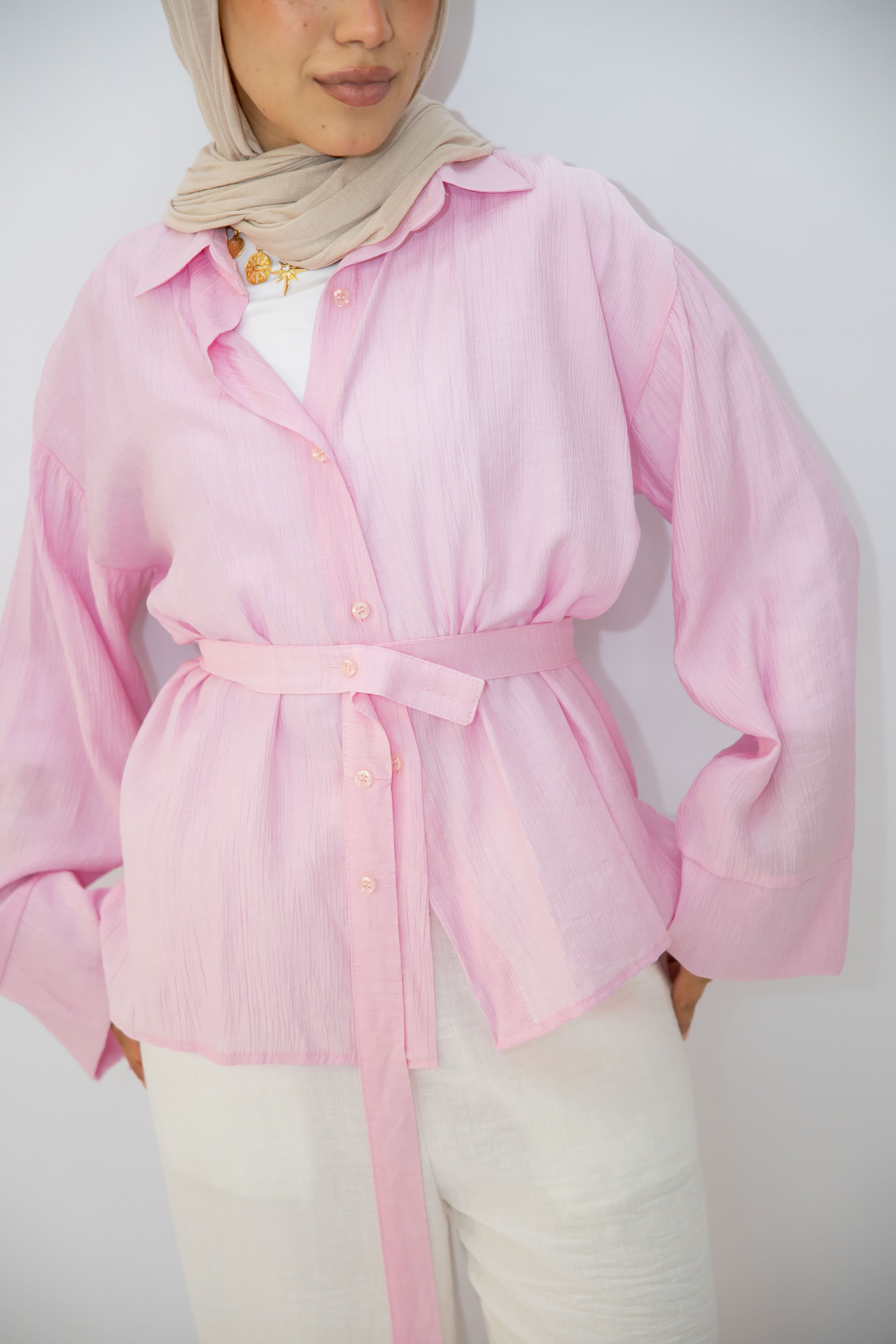 The Adjust belted shirt in Pink