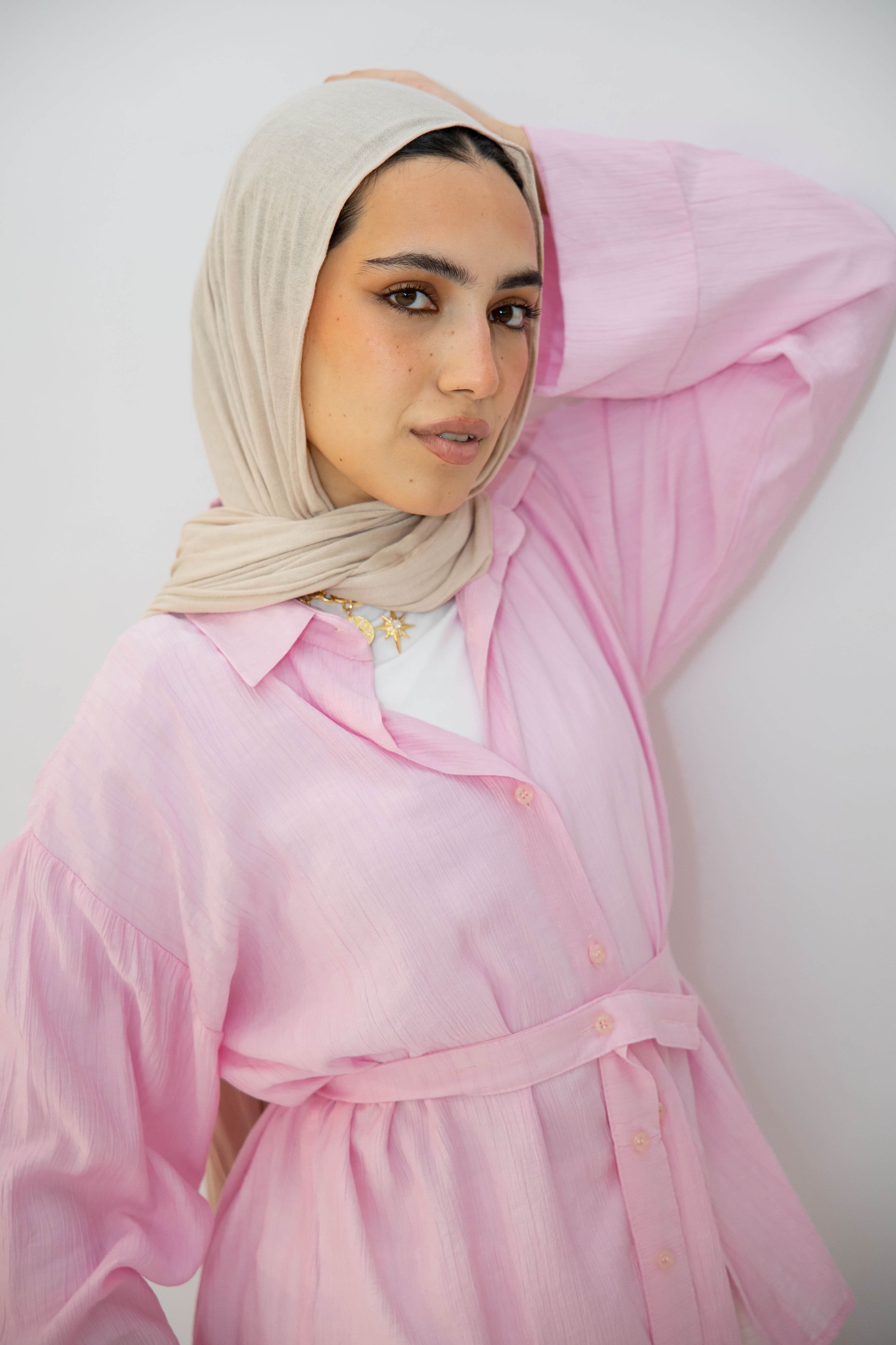 The Adjust belted shirt in Pink