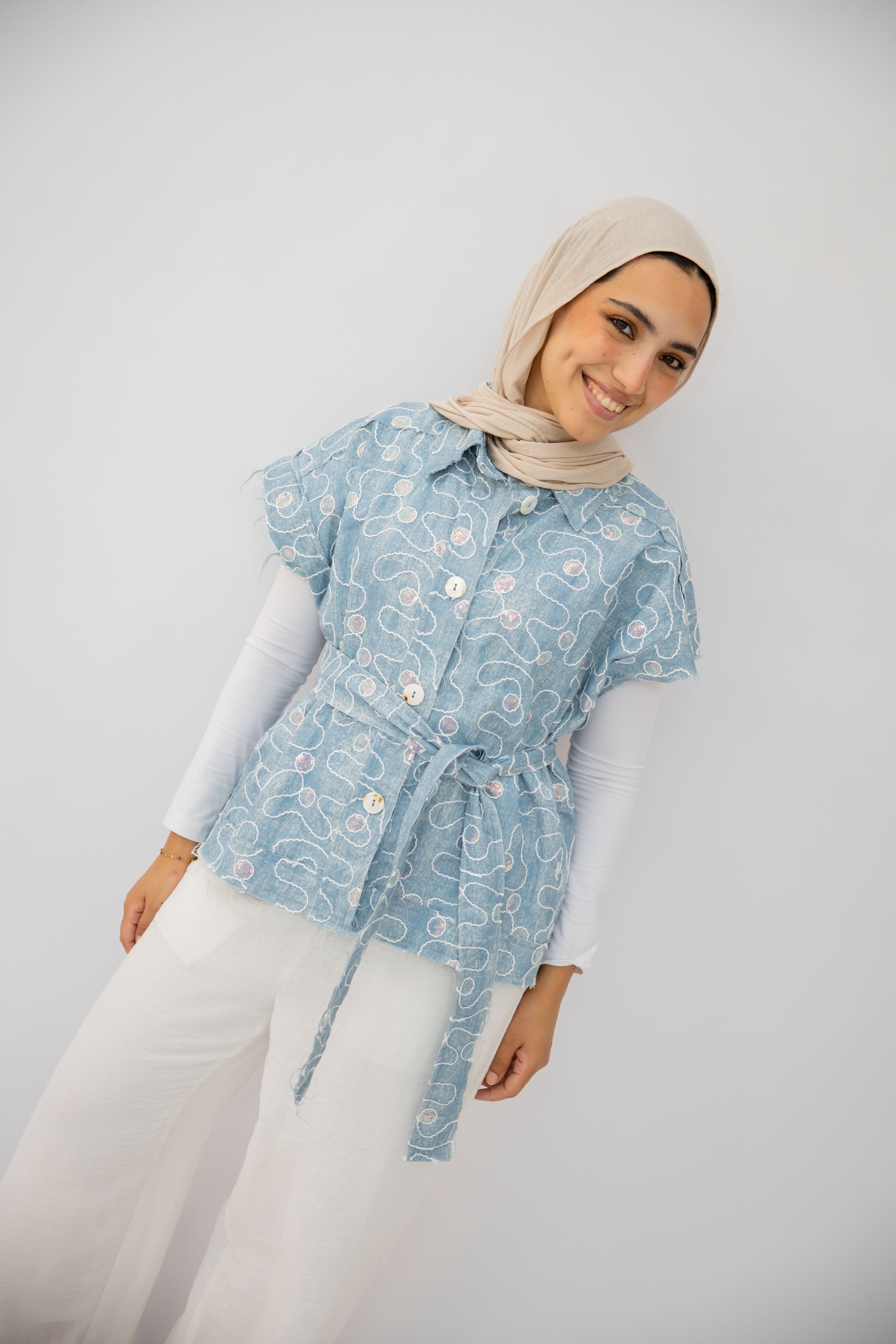 Sun-kissed Embroidery Vest