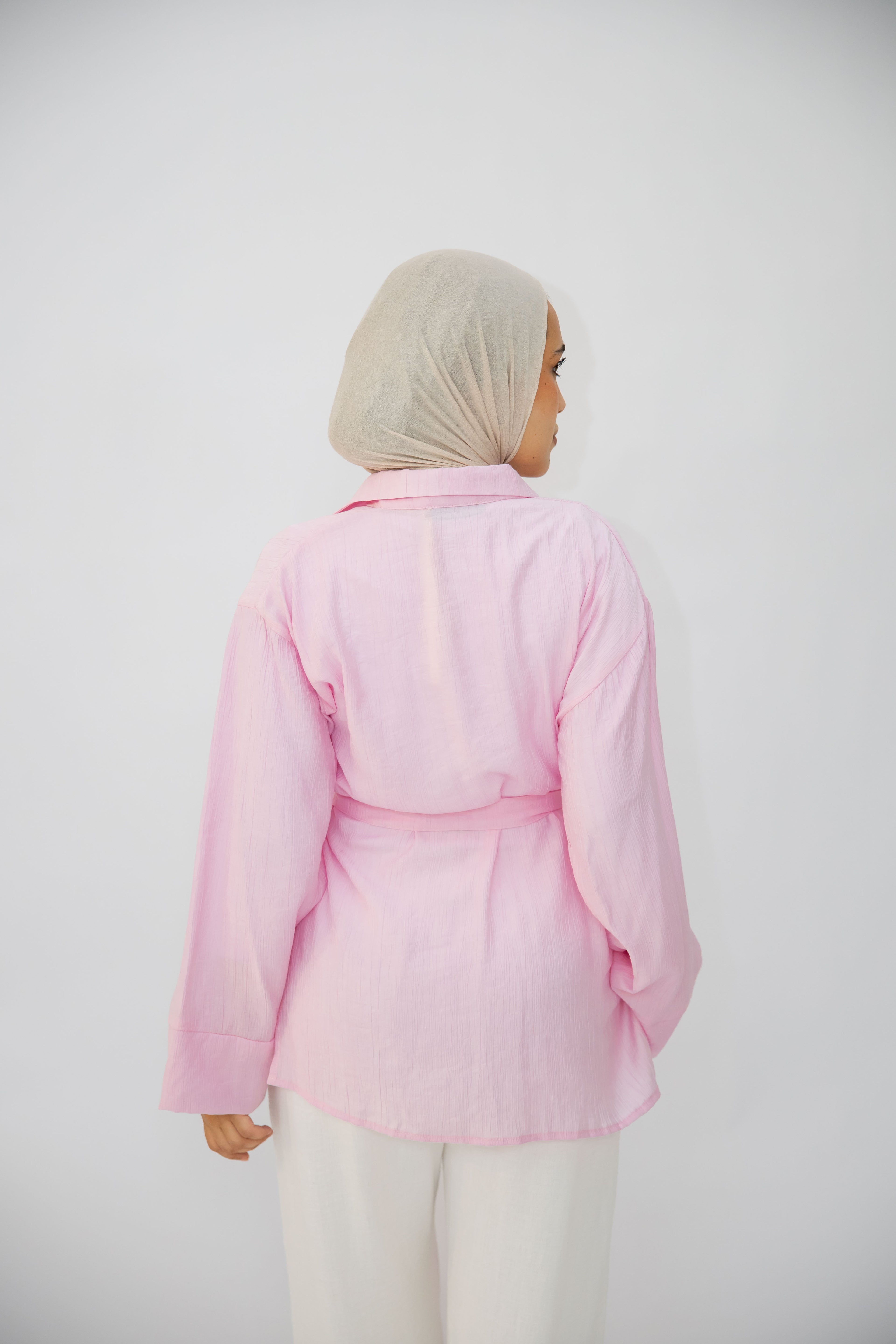 The Adjust belted shirt in Pink
