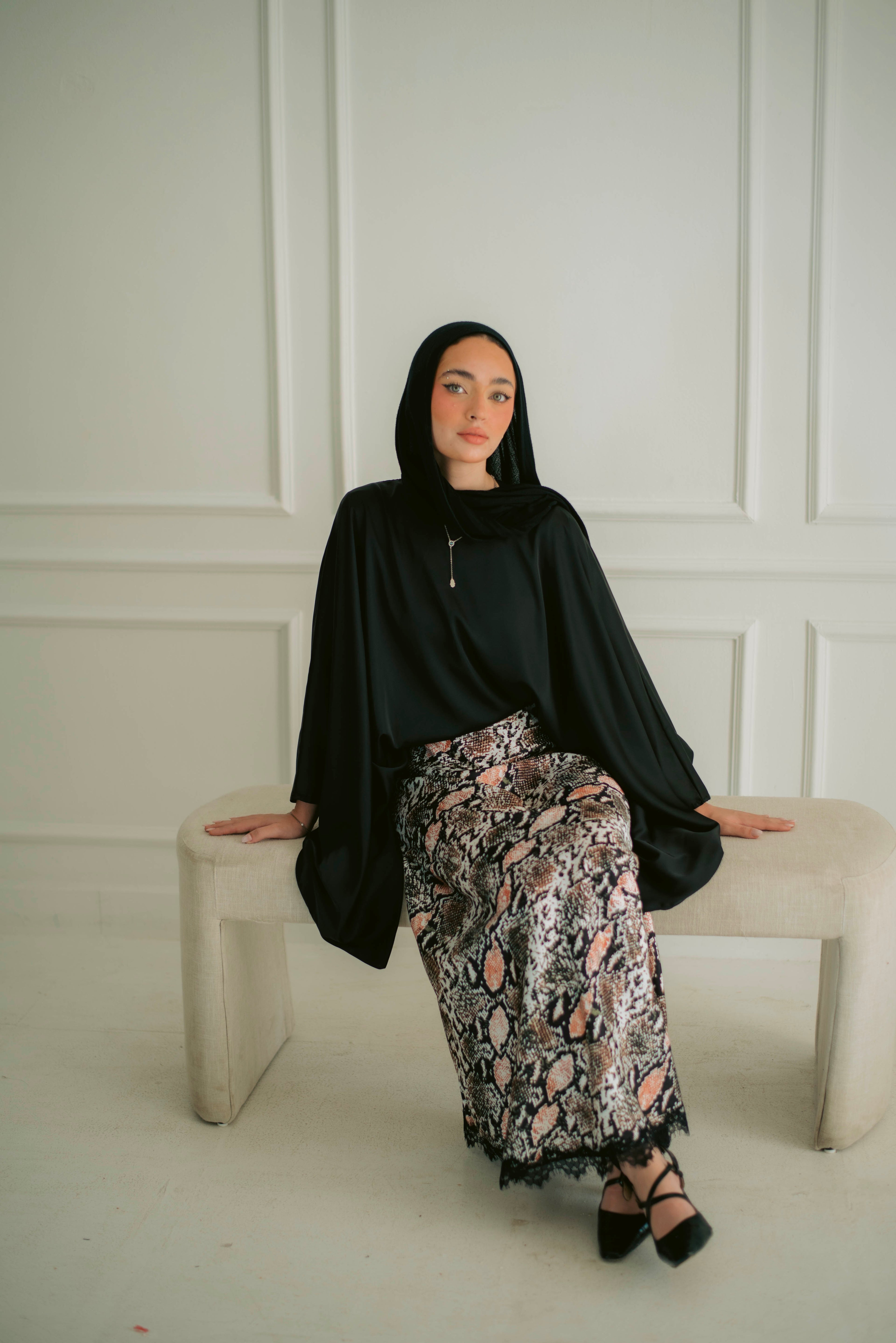 Lizard lace skirt