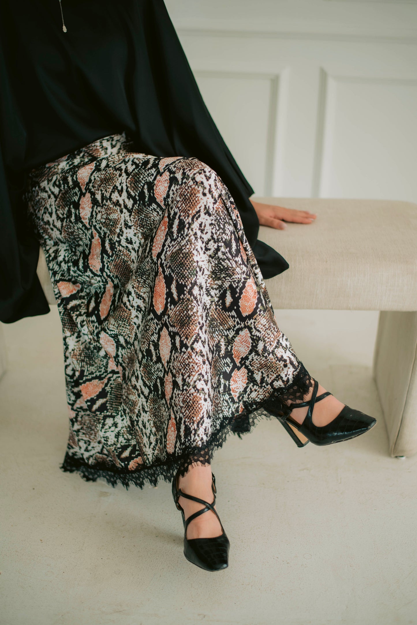 Lizard lace skirt