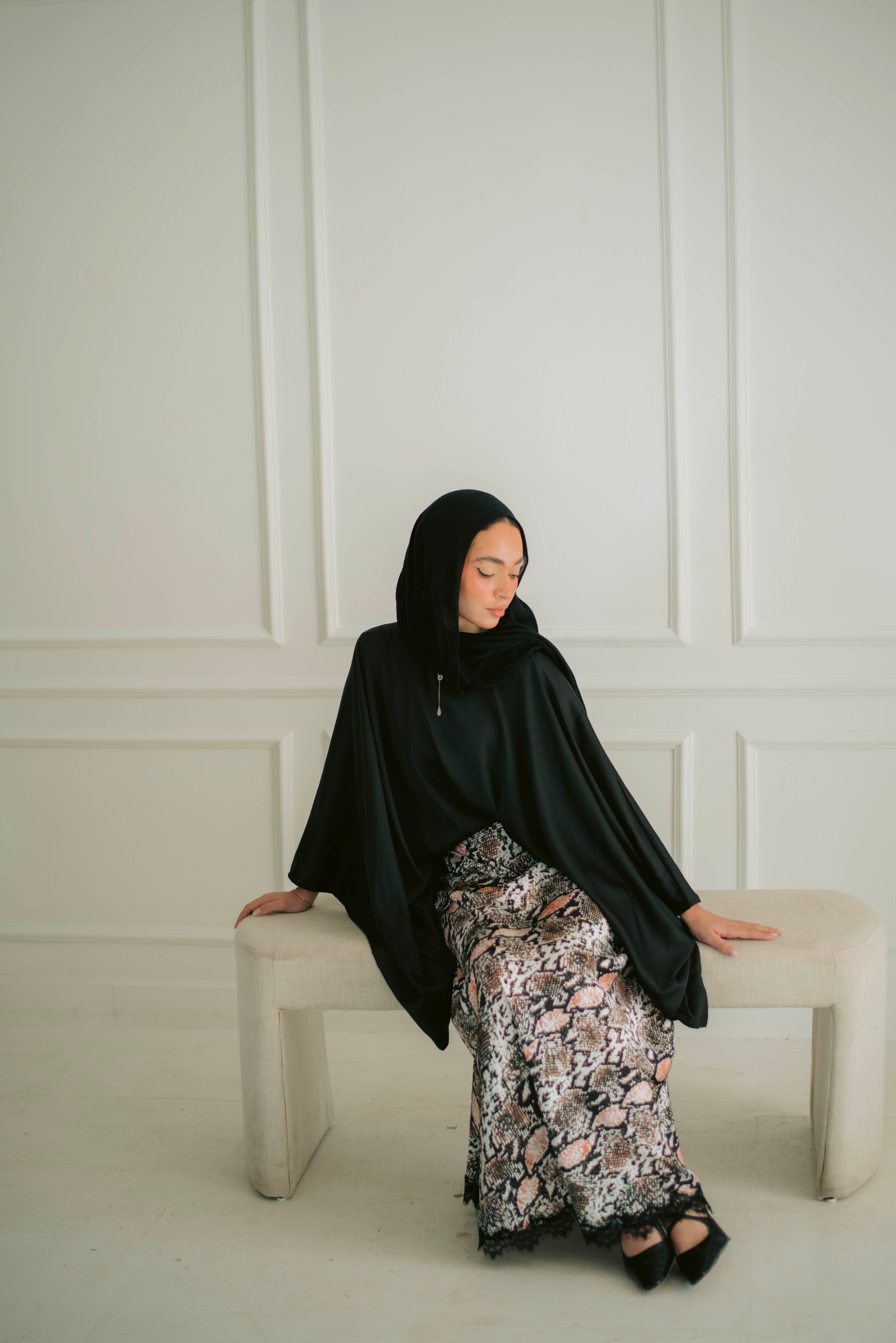Lizard lace skirt