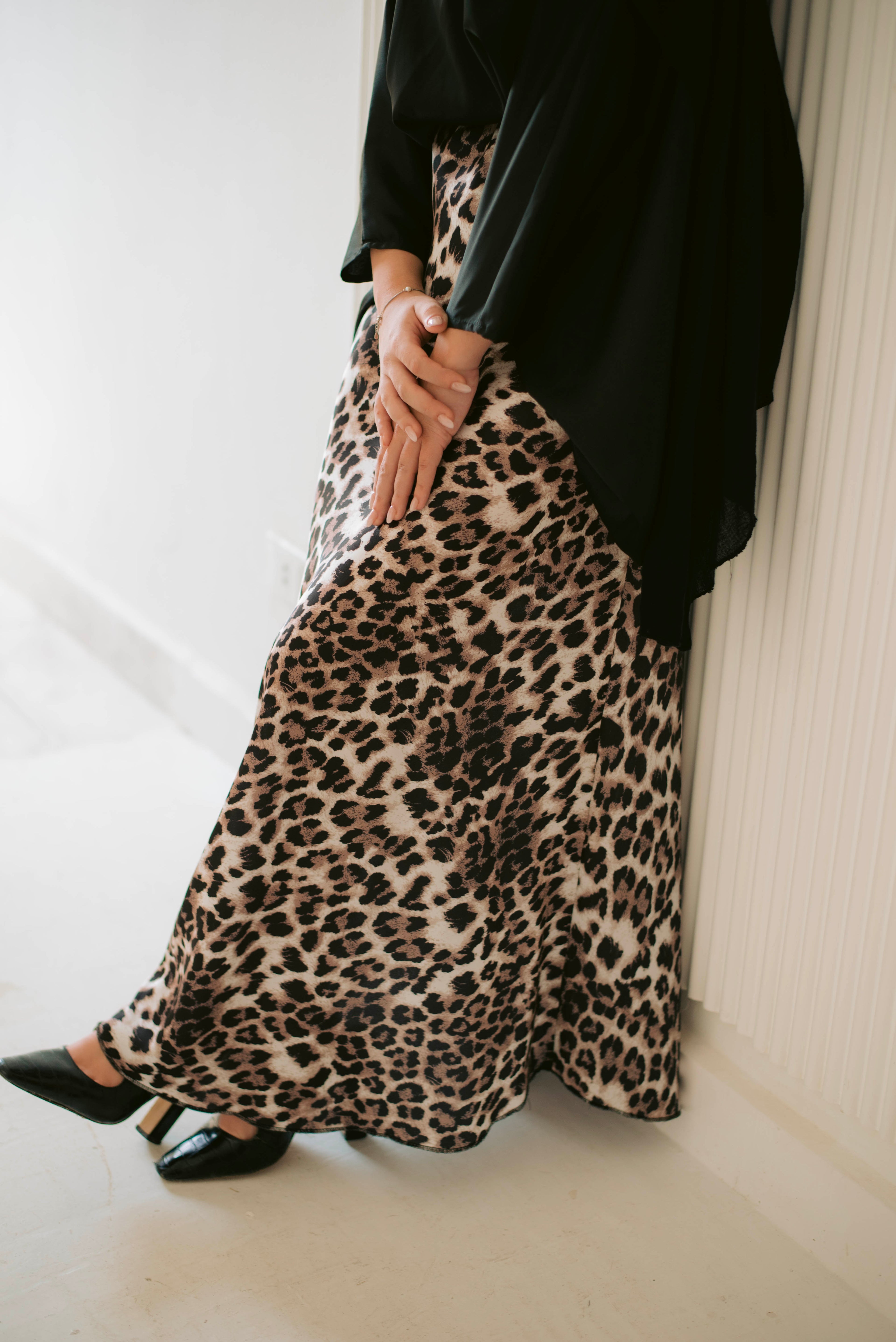 Greige Leo Skirt