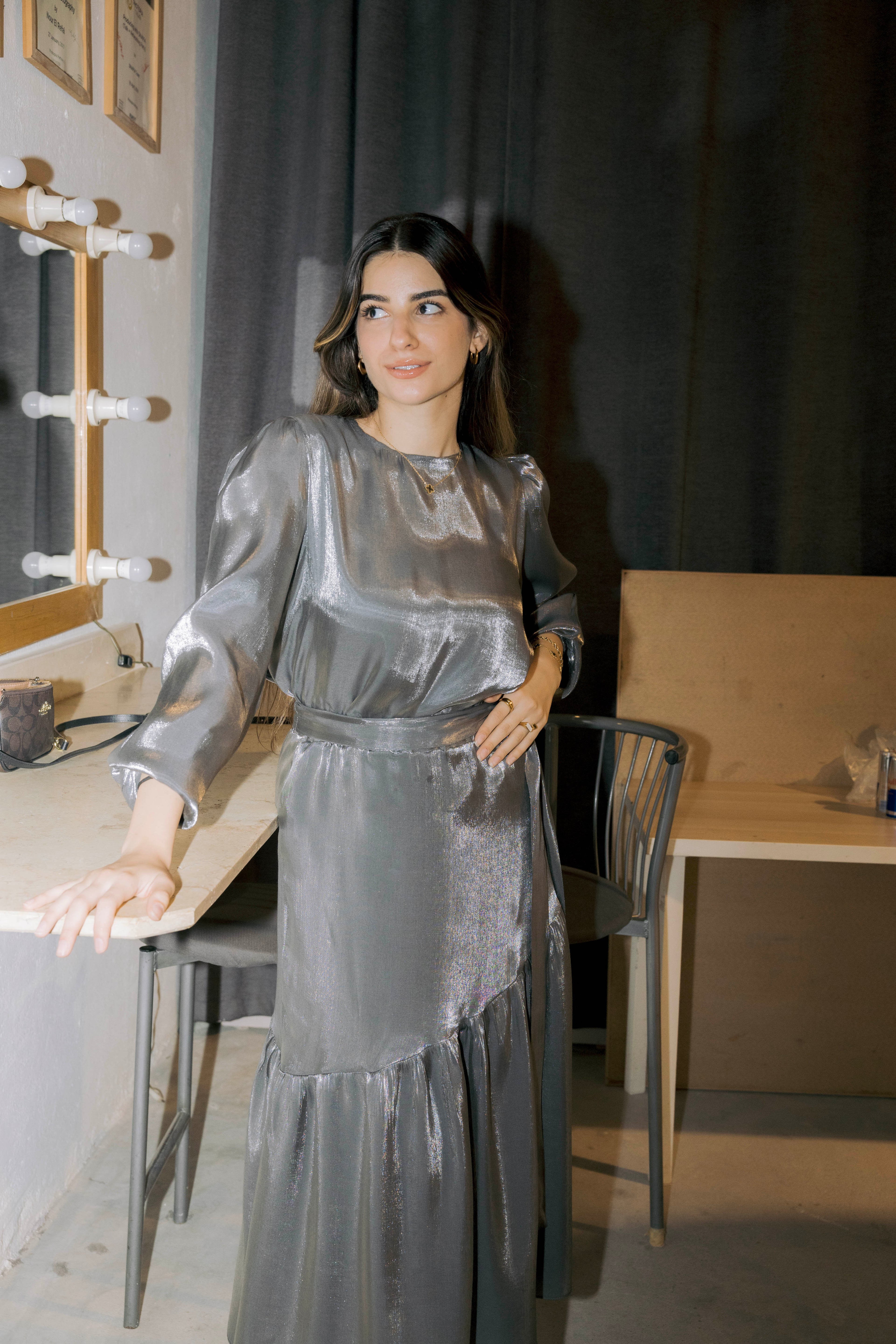 Isla Set in Metallic Silver