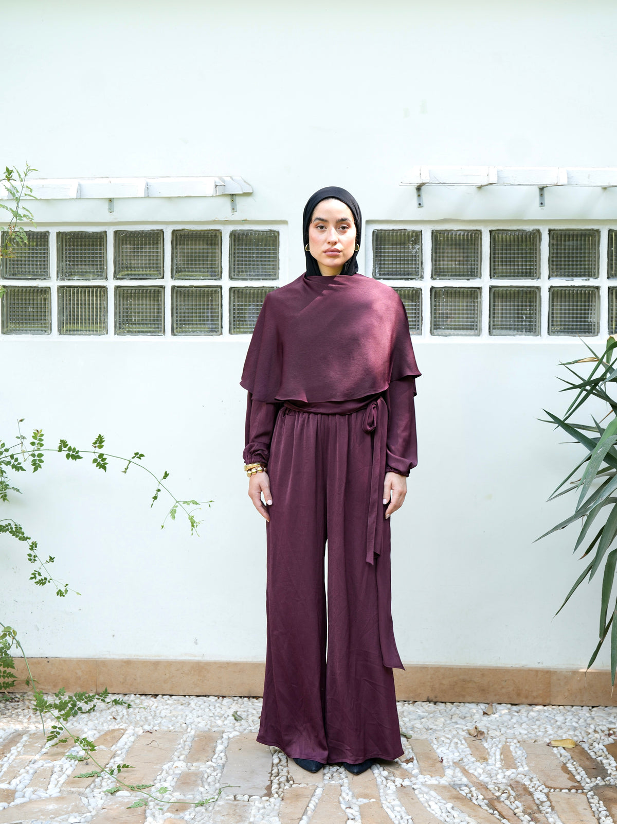 Nayomi Satin Wrap Set in Burgundy