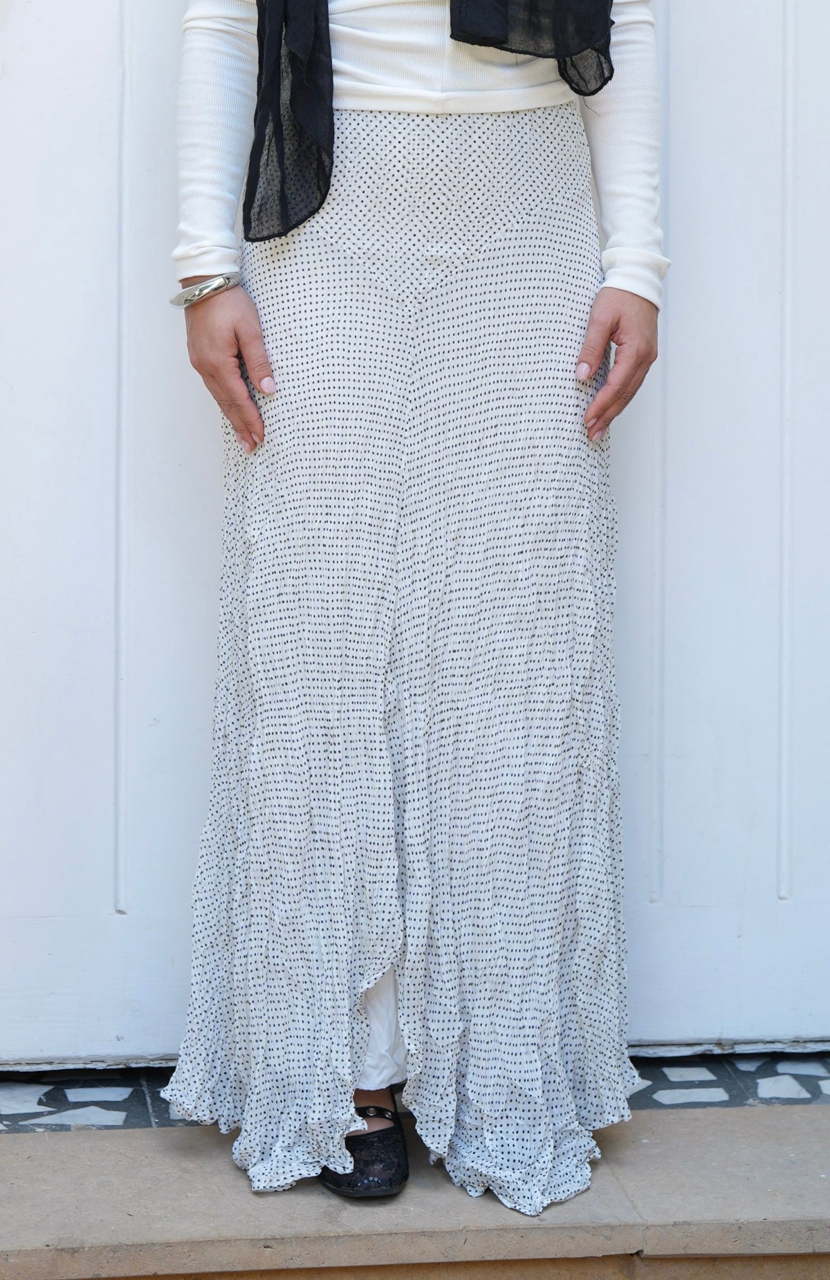 Lilia Crushed Skirt in Dotted Black x White