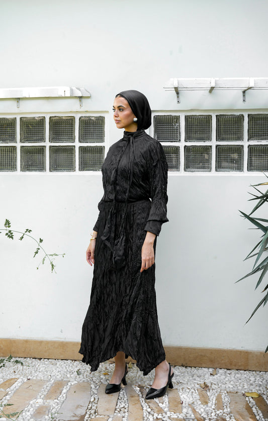 The Anne Top in Black
