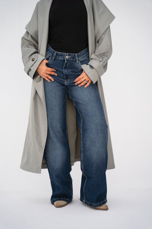 Daily Fit Denim Pants in Dark Blue
