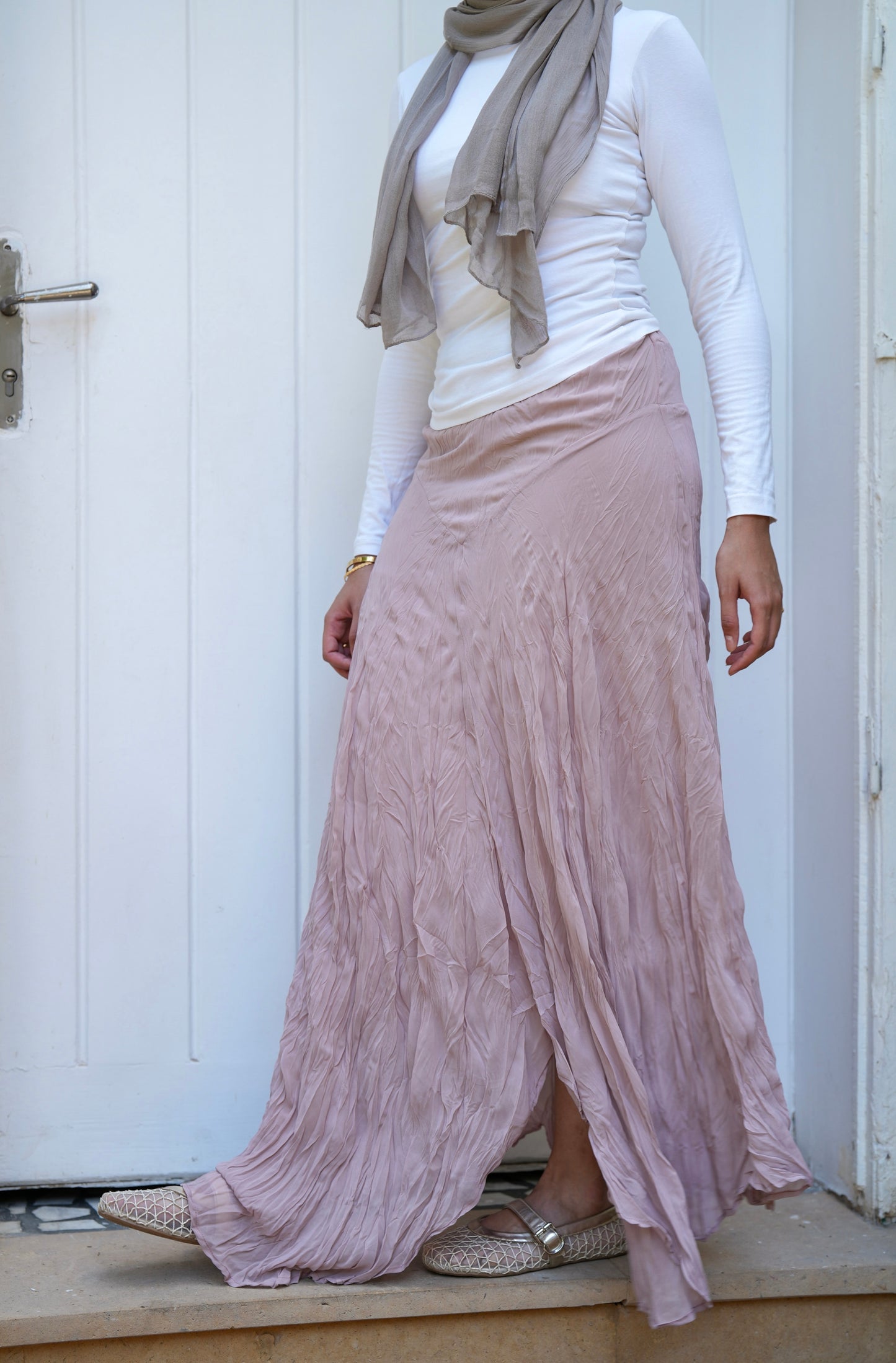 Lilia Crushed Skirt in Dusty Rose
