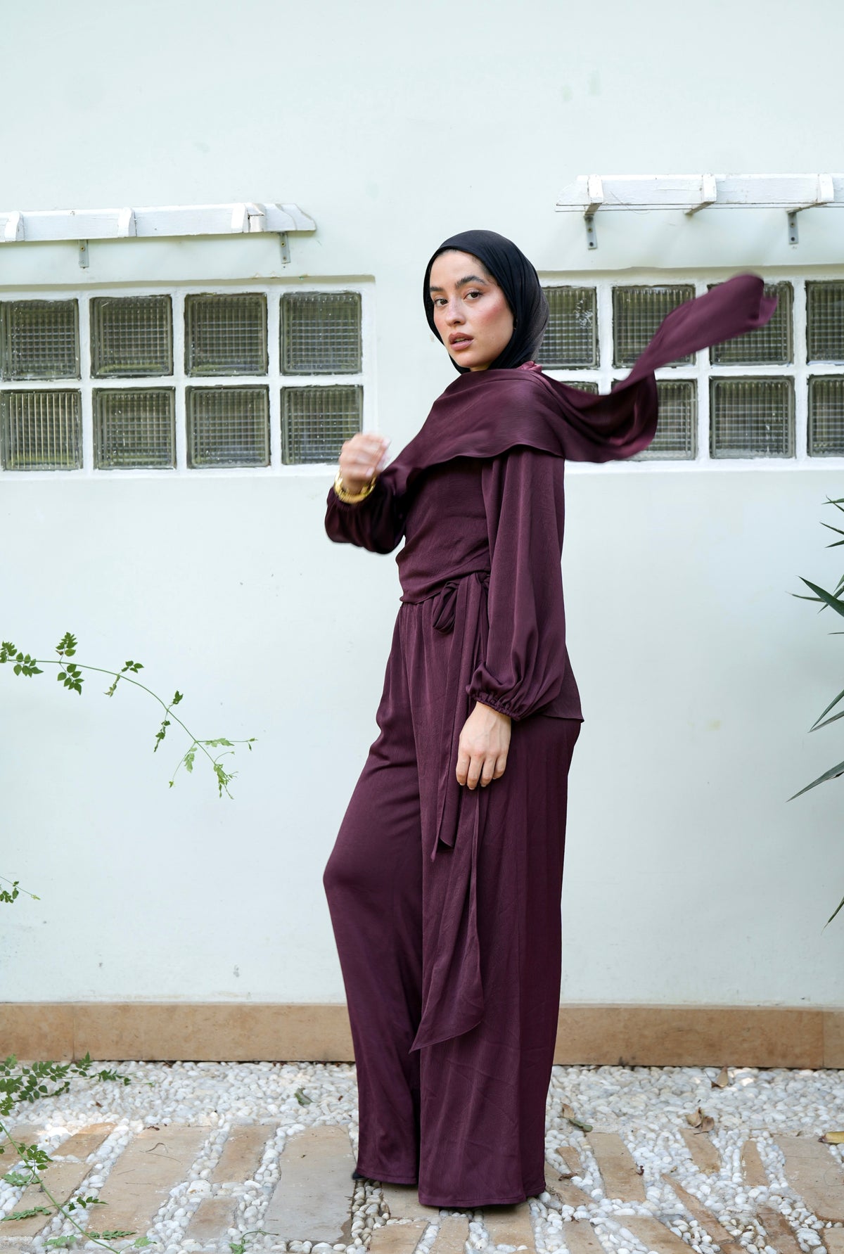 Nayomi Satin Wrap Set in Burgundy