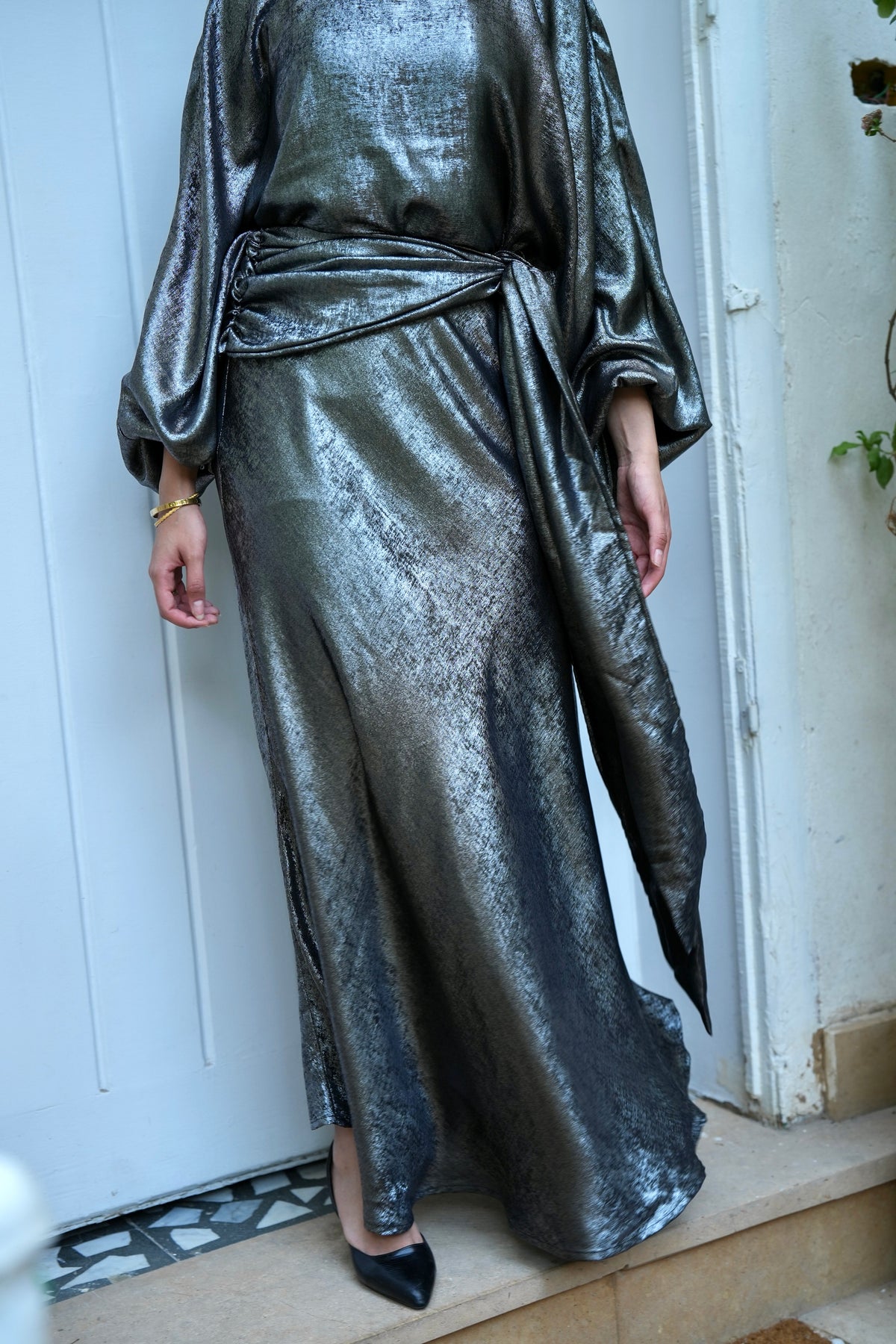 Naya Shimmer Wrap Set in Dark Grey