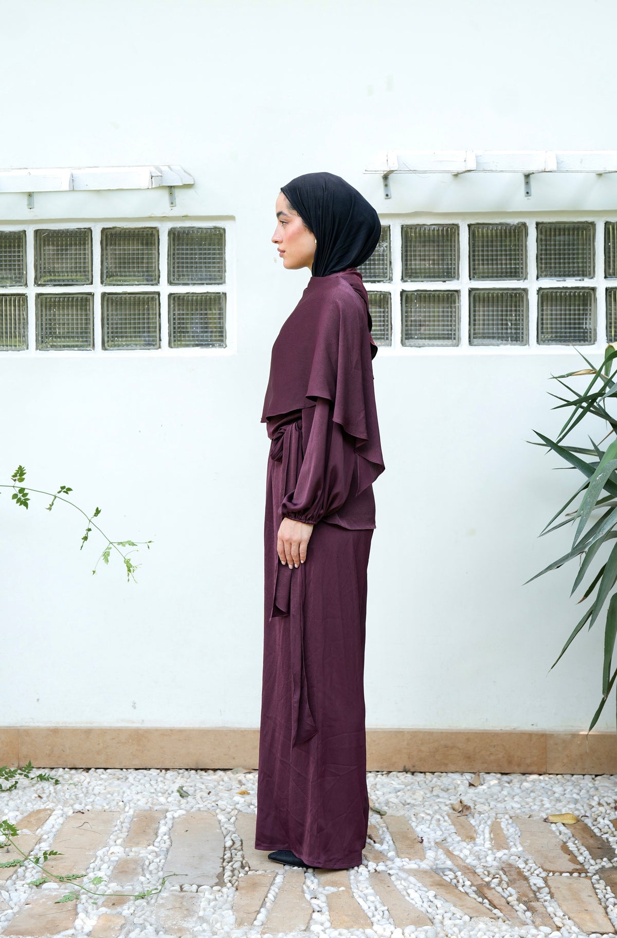 Nayomi Satin Wrap Set in Burgundy