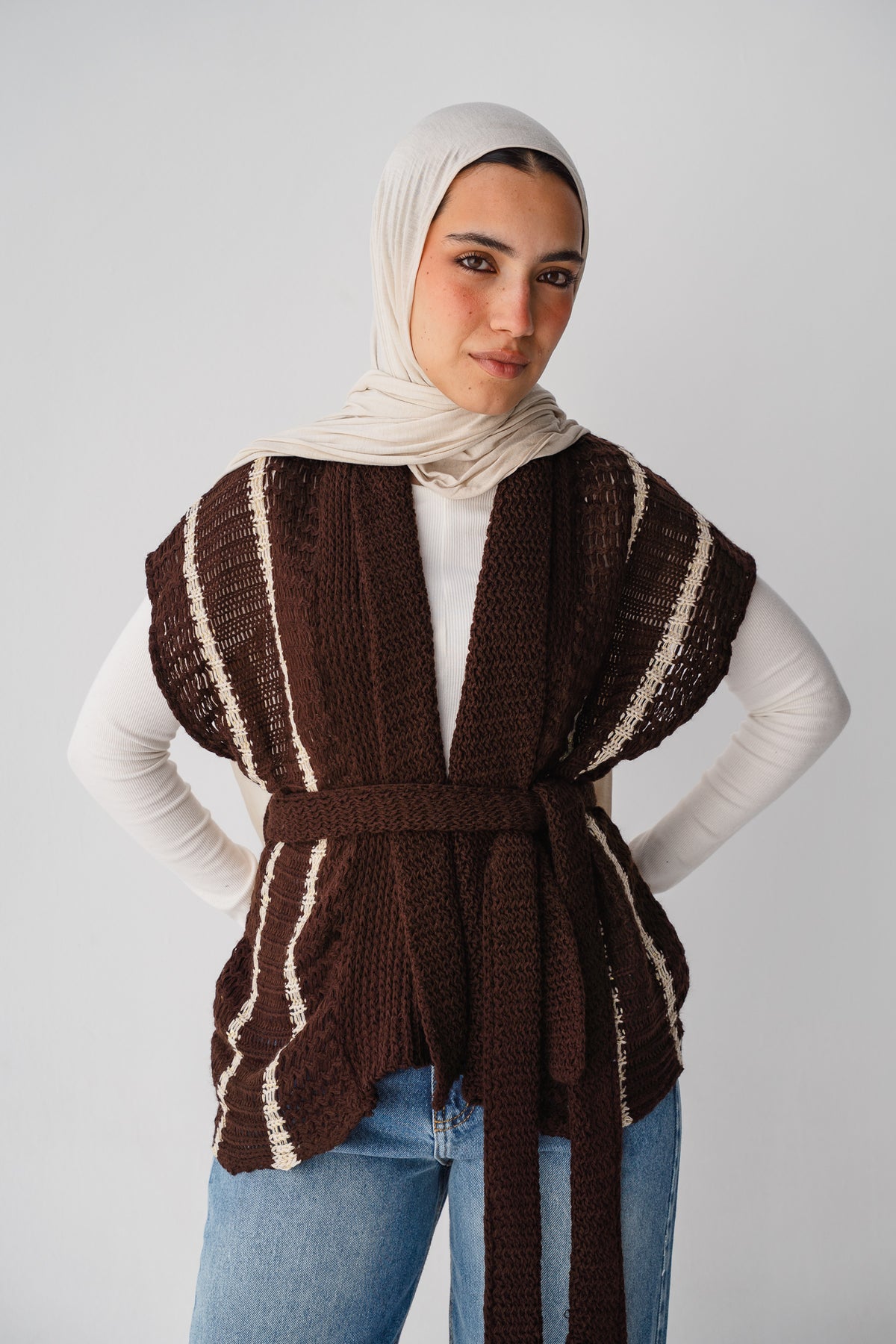 Gold Threads Knit Vest in Brown