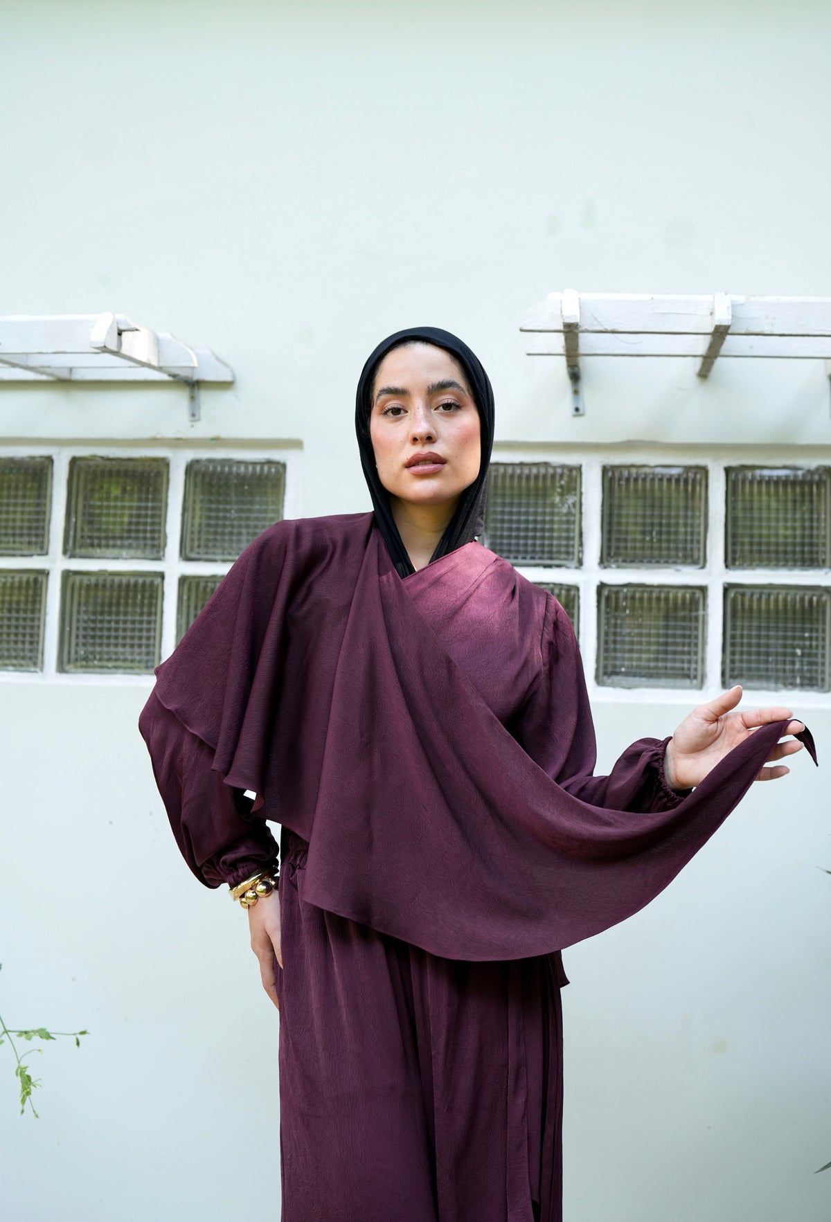 Nayomi Satin Wrap Set in Burgundy