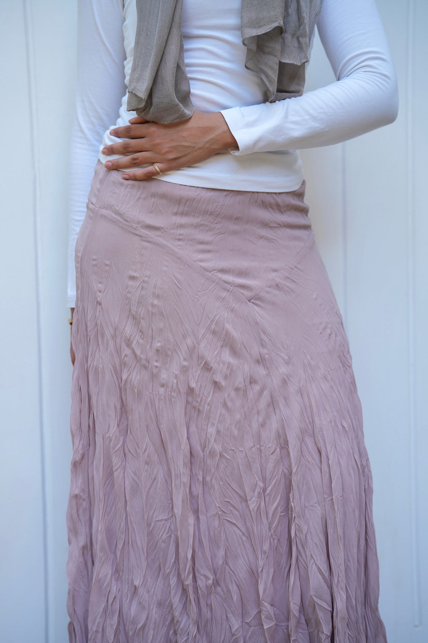 Lilia Crushed Skirt in Dusty Rose